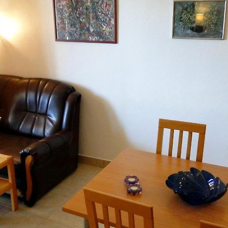 Holiday Home Apartment Tedo Klek Ngoại thất bức ảnh