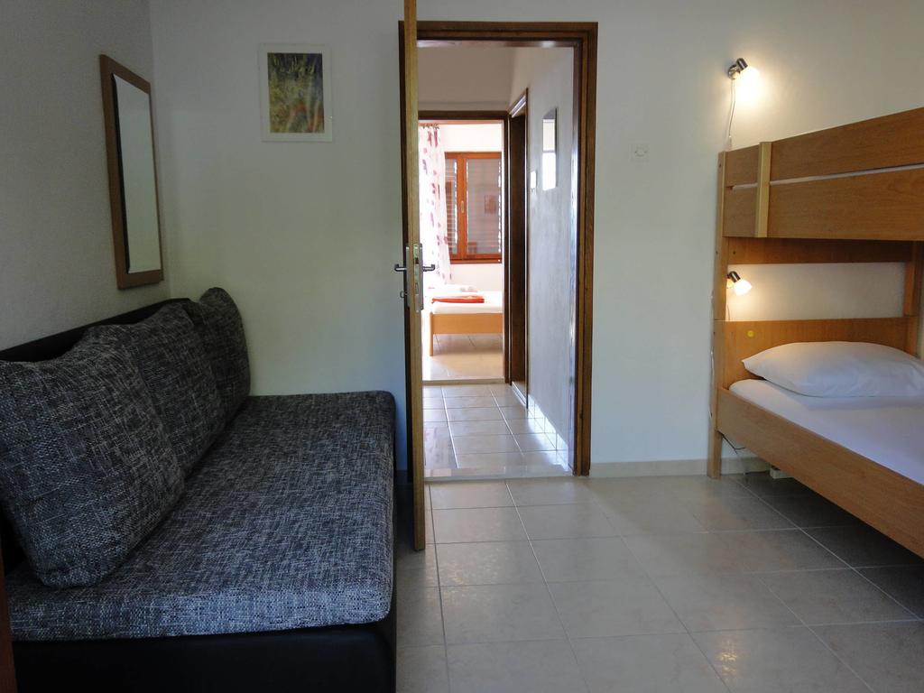 Holiday Home Apartment Tedo Klek Ngoại thất bức ảnh