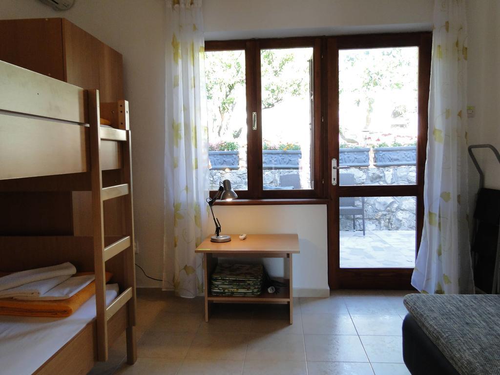 Holiday Home Apartment Tedo Klek Ngoại thất bức ảnh